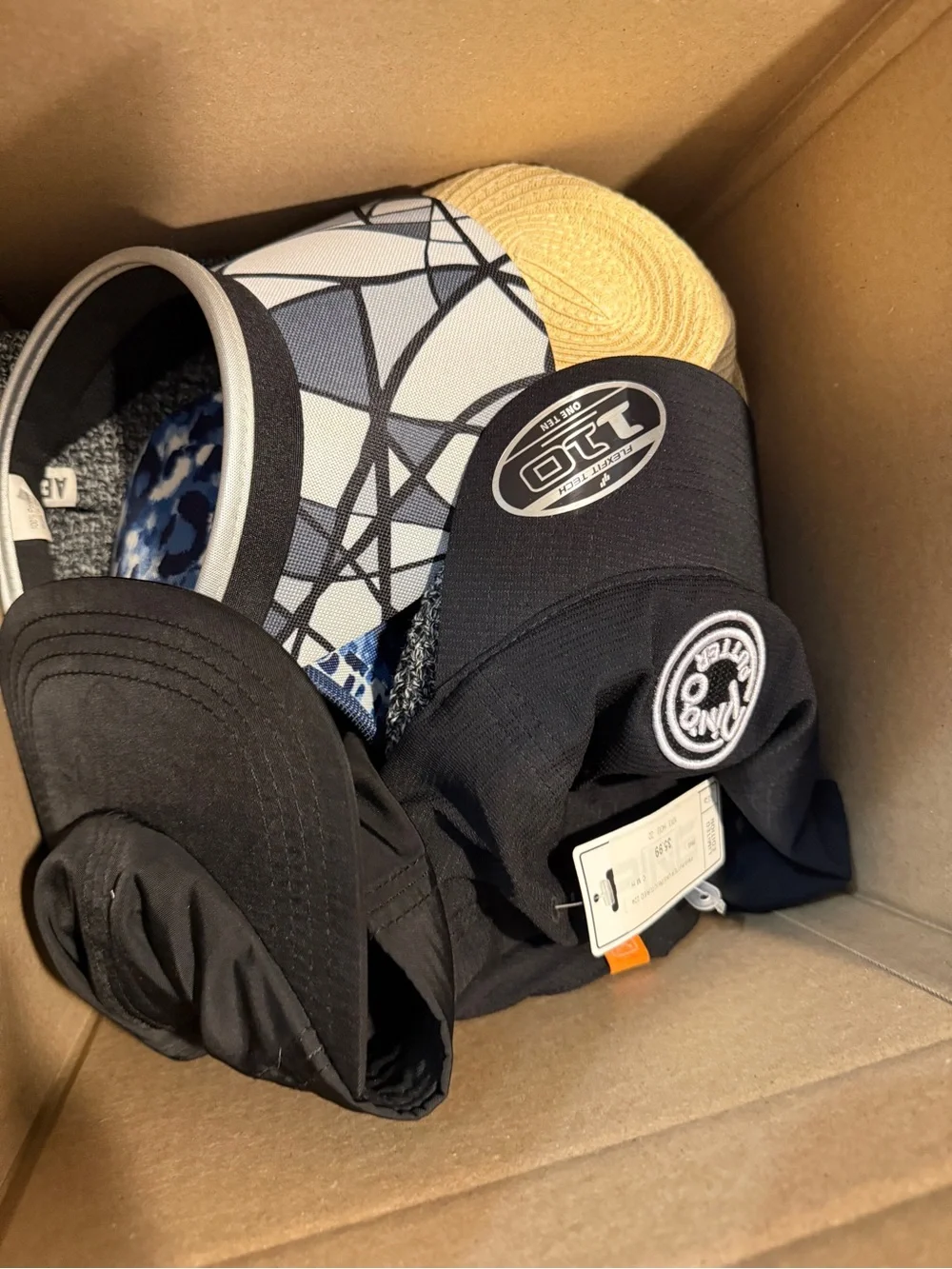 NWT/NWOT Accessories Reseller Bundle | American Eagle Aerie Puma l lGolf + More - Picture 10 of 14